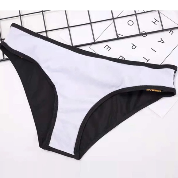 CLEARANCE Sunflower Fields Bandeau 2Pc Bikini Swimsuit - Picture 6 of 6